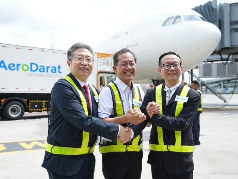 حضر السيد صن شو تشيانغ حفل تسليم شركة Jiangsu Tianyi Aviation Industry Co., Ltd. إلى مركبة العمل الجوي لمجموعة الخطوط الجوية الماليزية