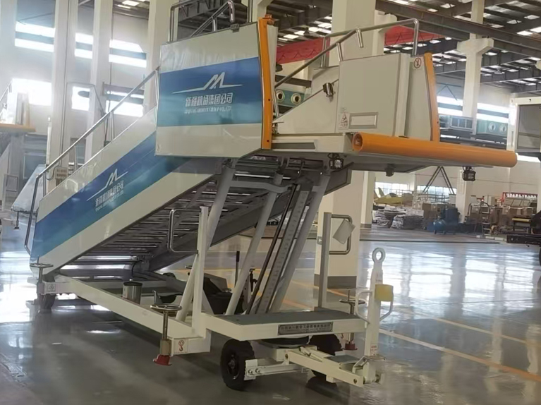 سلم ركاب الصعود