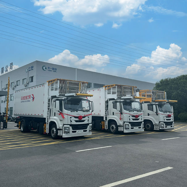 شاحنة تقديم الطعام التلقائية Isuzu