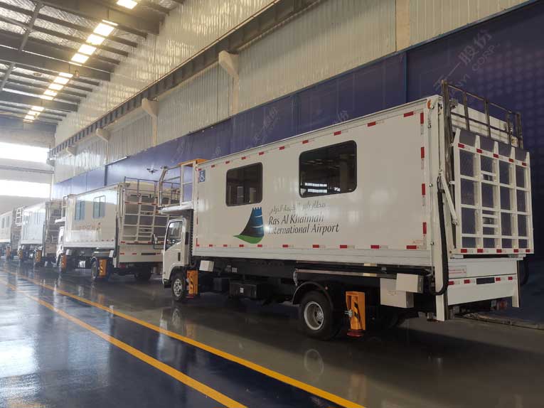 ديزل شاحنة طائرة Ambulift