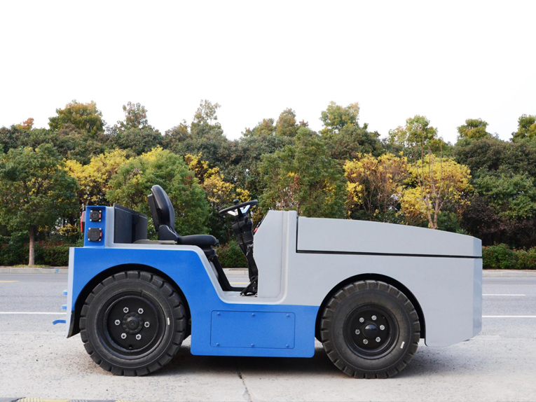 جرار سحب الطائرات الكهربائية